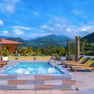 Los Establos Resort