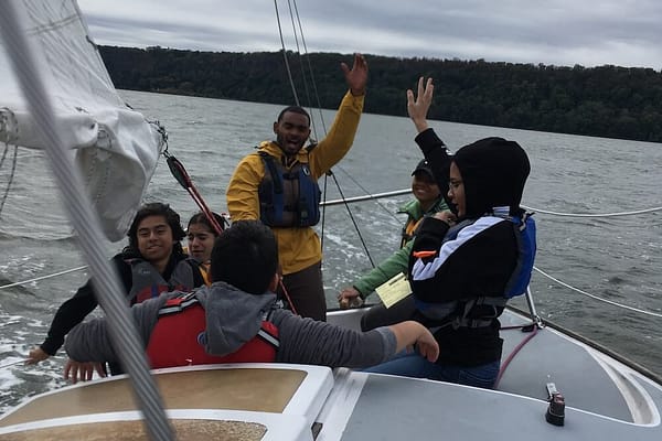 55E30B8D-B1F2-48A3-A352-82495766B3D7